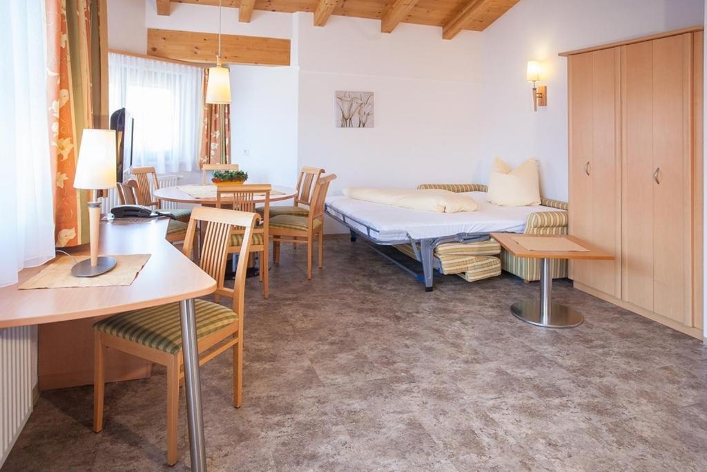 Apart Franz Josef Stumm Chambre photo